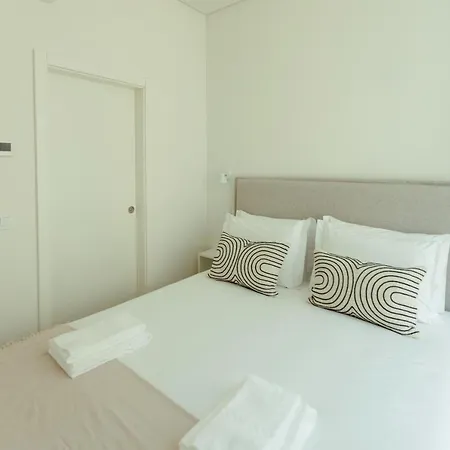 Trindade 19 - 1b Aragones リスボン